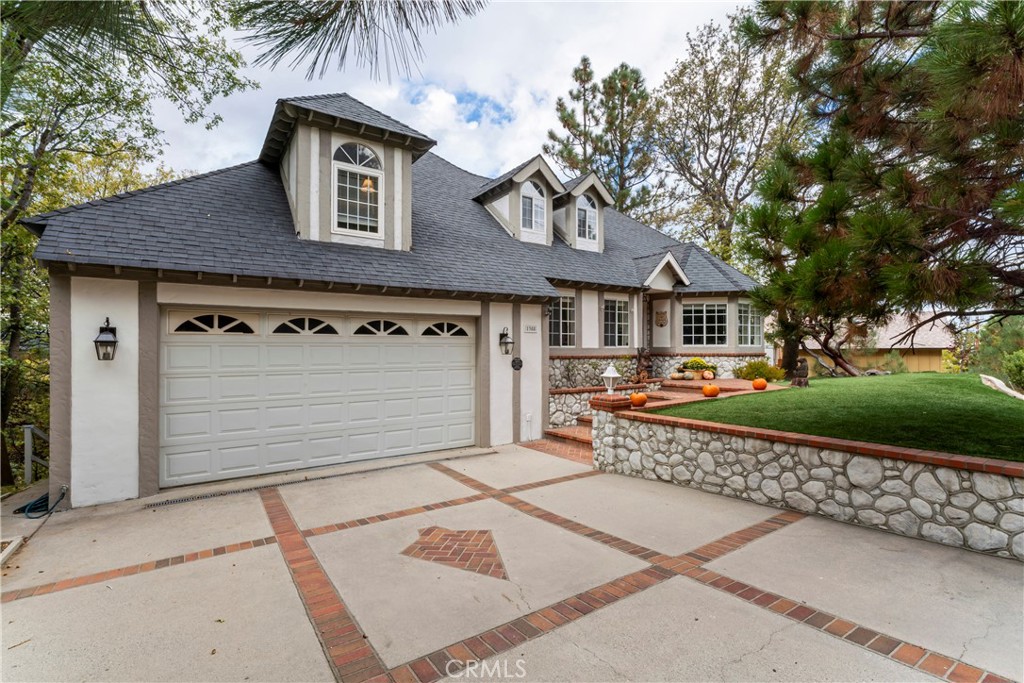 Arrowhead Woods (AWHW) - Residential