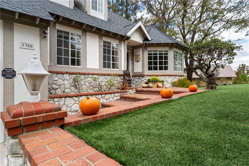 Arrowhead Woods (AWHW) - Residential