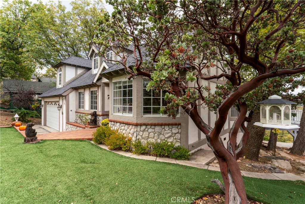 Arrowhead Woods (AWHW) - Residential