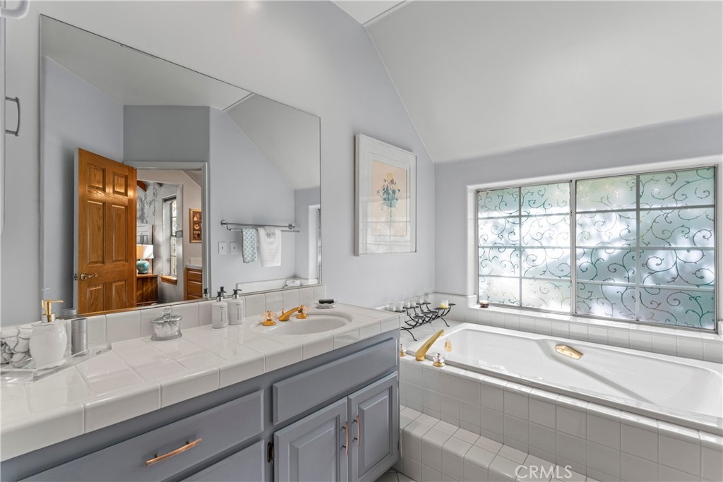 Arrowhead Woods (AWHW) - Residential