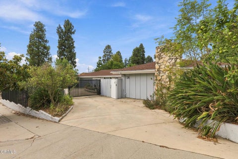 Tiny photo for 14 Bradford Avenue, Camarillo, CA 93010 (MLS # V1-38761)