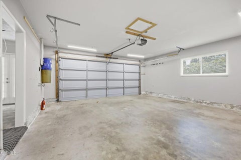 Tiny photo for 14 Bradford Avenue, Camarillo, CA 93010 (MLS # V1-38761)