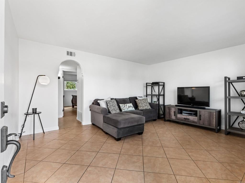 4123 Bonita Drive
