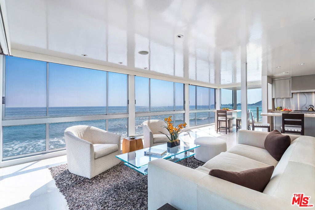 22548 Pacific Coast Highway