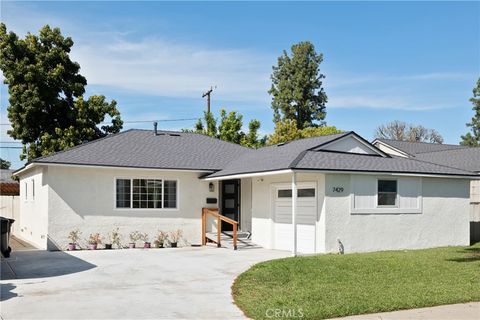 Photo of 7429 Kengard Ave, Whittier, CA 90606 (MLS # DW26043982)