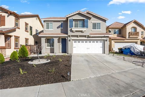 Photo of 10159 Julianne Ave, Hesperia, CA 92345 (MLS # PW25252330)