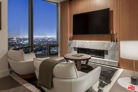 211 Elm Court 16B Los Angeles CA 90067