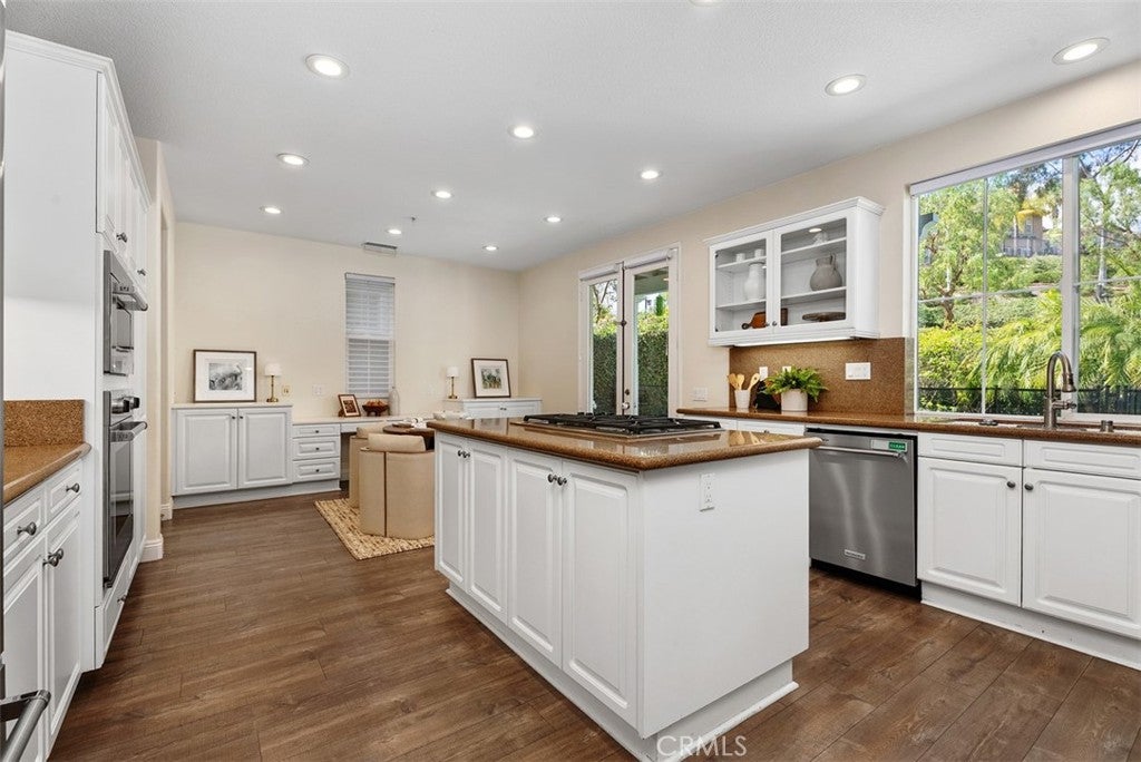 9 Franklin, Ladera Ranch CA 92694 - Photo 8