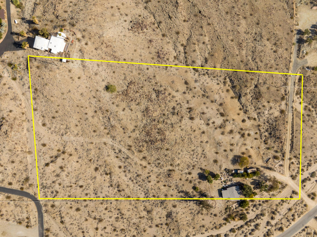 48230 Painted Canyon Rd
