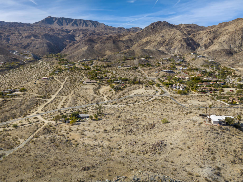 48230 Painted Canyon Rd