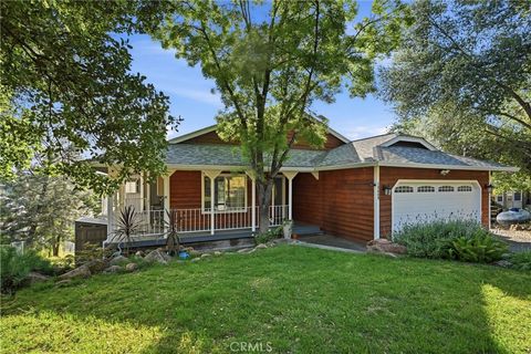 Photo of 18669 Deer Hill Rd, Hidden Valley Lake, CA 95467 (MLS # LC26053371)