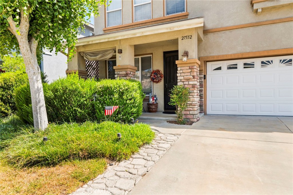 27552 Stanford Drive