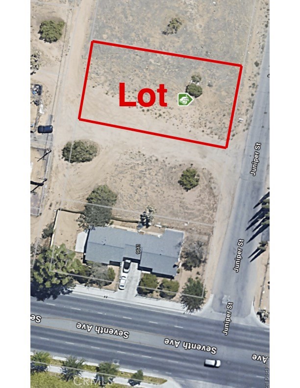 Great lot in downtown Hesperia. Ideal for builders seeking to build apartments. (Please check with the City of Hesperia.) Utilities run on the Street.