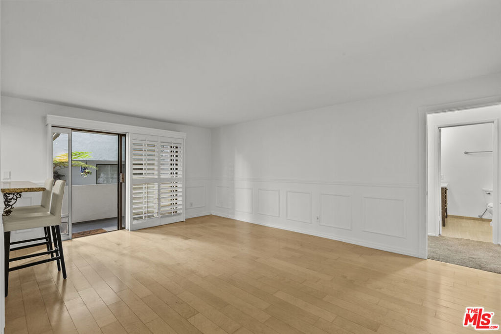 5000 S Centinela Avenue 128