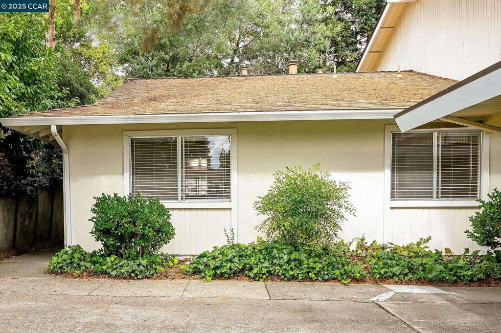 TWINCRGRDN - Residential Lease