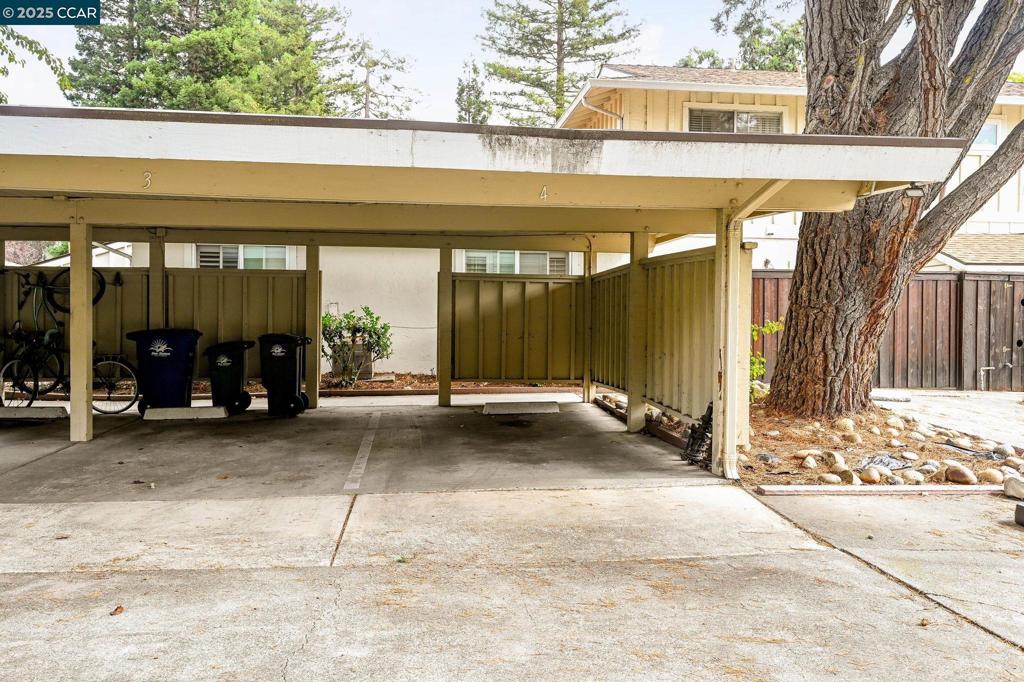 TWINCRGRDN - Residential Lease