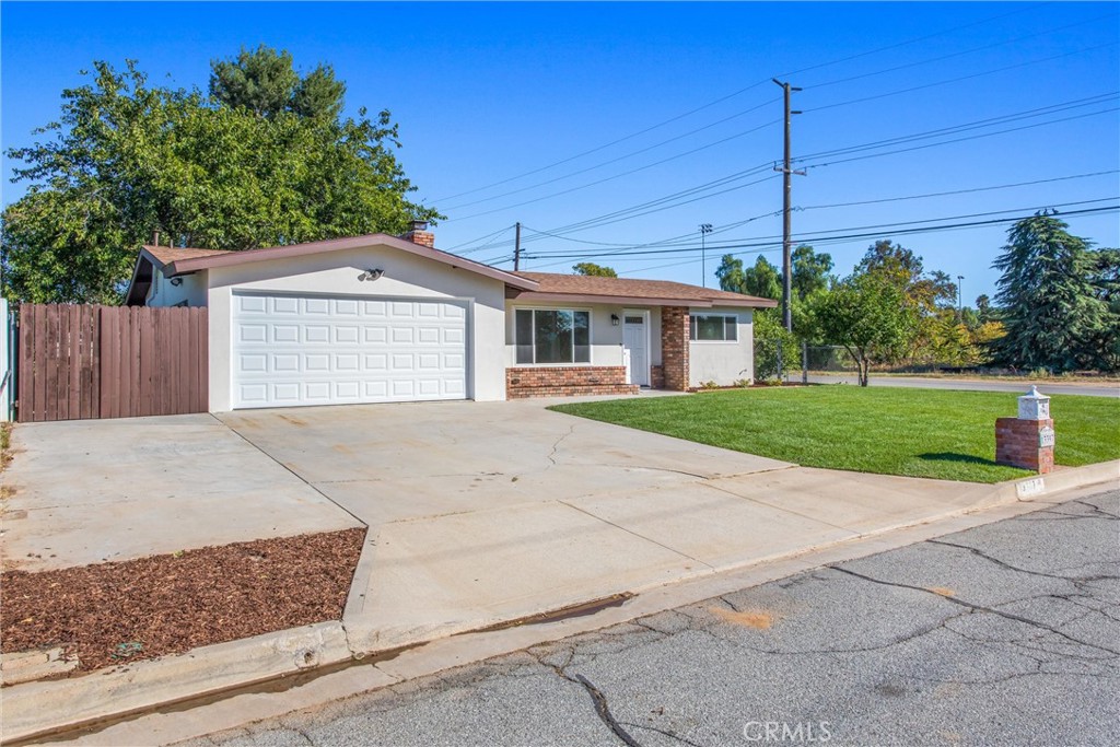 13397 Robin Court