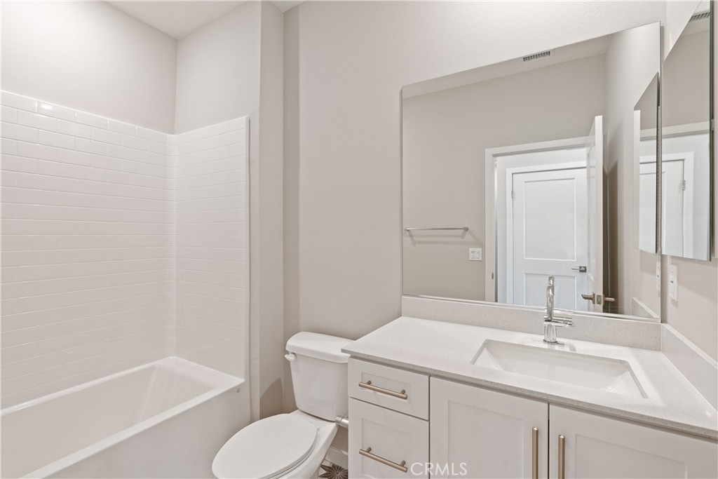 Avelina - Residential Lease