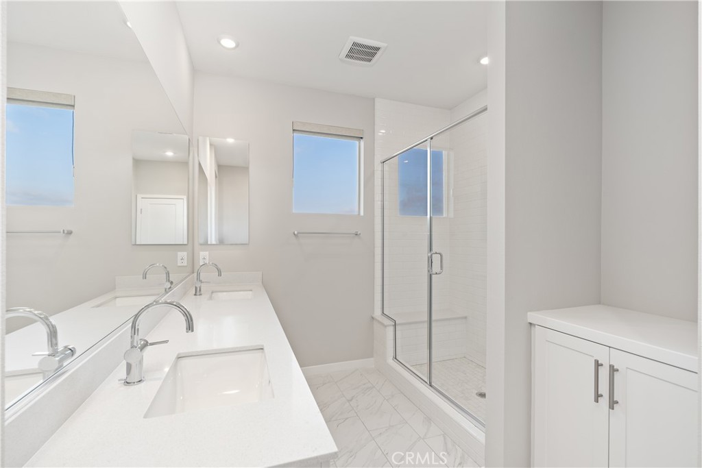 Avelina - Residential Lease