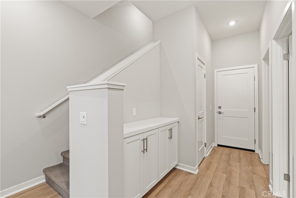 Avelina - Residential Lease