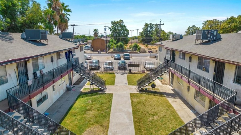 Rare 14-Unit Investment – All 2 Bed / 1 Bath, Huge Upside!
Solid, income-producing complex professionally managed for years with stable, family-focused tenants. Offers major profit potential through deferred maintenance upgrades. Most rents are below market and poised for a 10% increase in 2025, with market rents reaching up to $1,375 per month, unlocking substantial revenue potential. Each unit comes with separate utility meters, and with individual roof-mounted AC/heating units. All units come with a parking, plus at least 2 guest parking spots.