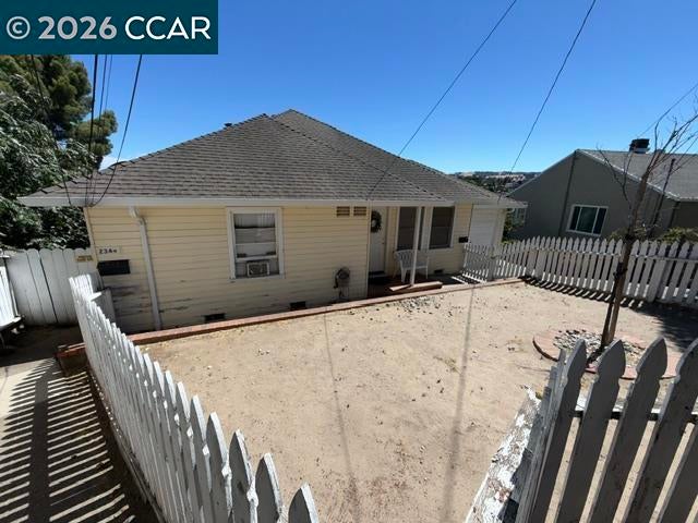 2344 Scenic Ave