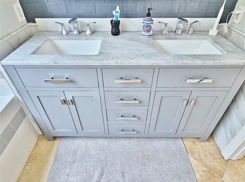 Oceanside - Residential Lease