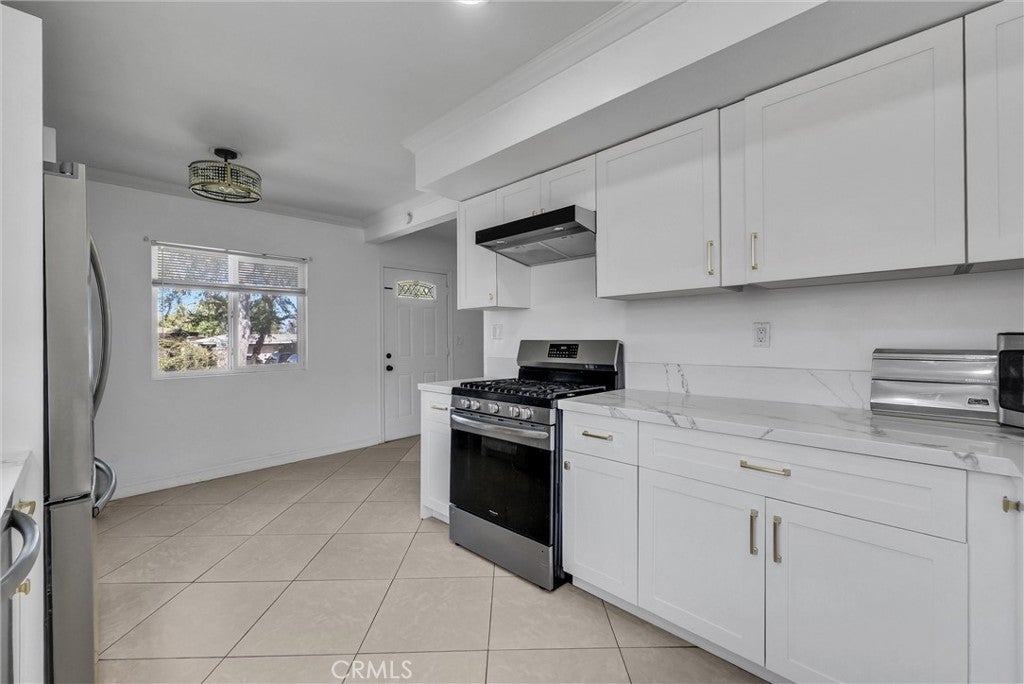 1134 Redwood