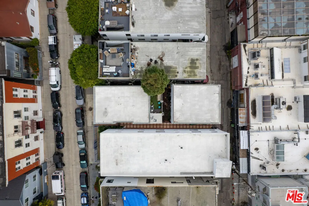 Venice, California 90291, United States, 4 Bedrooms Bedrooms, ,4 BathroomsBathrooms,Residential,Active,248564