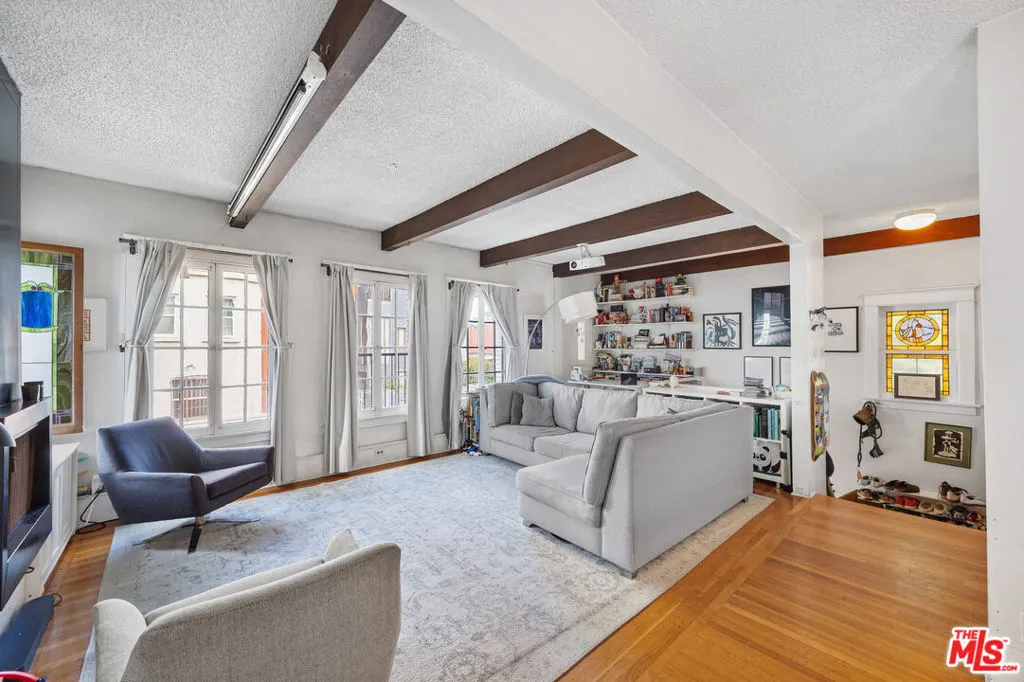 Venice, California 90291, United States, 4 Bedrooms Bedrooms, ,4 BathroomsBathrooms,Residential,Active,248564