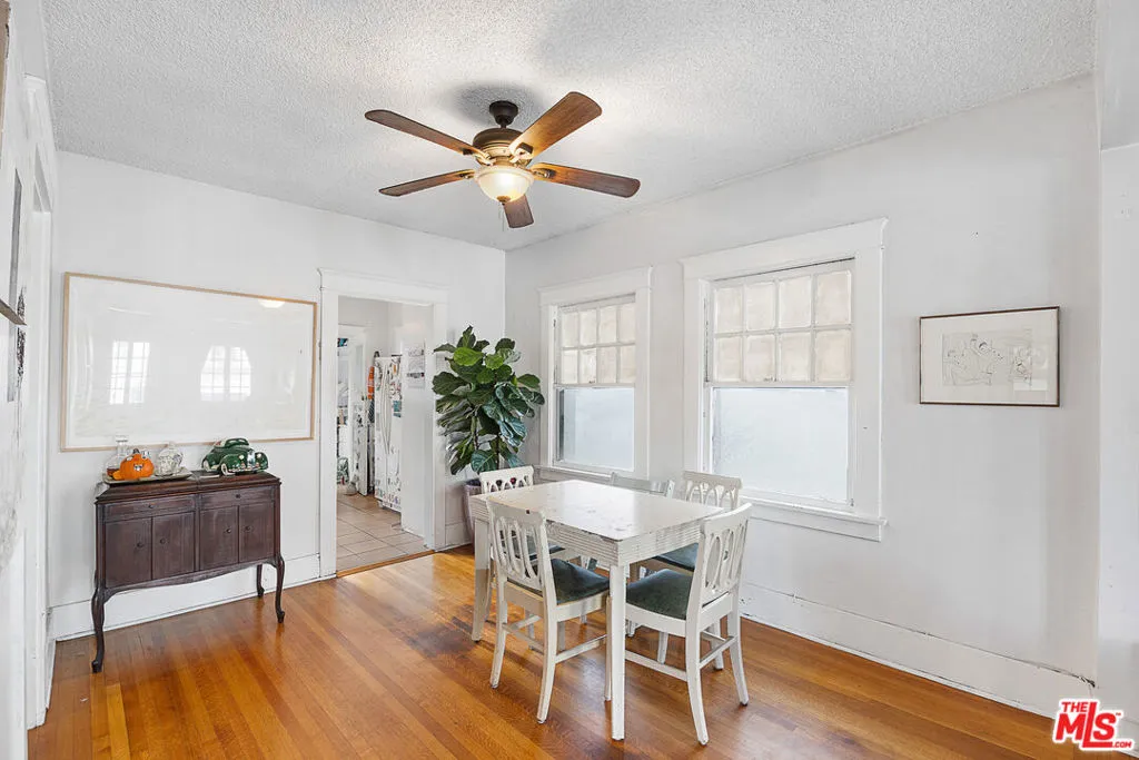 Venice, California 90291, United States, 4 Bedrooms Bedrooms, ,4 BathroomsBathrooms,Residential,Active,248564