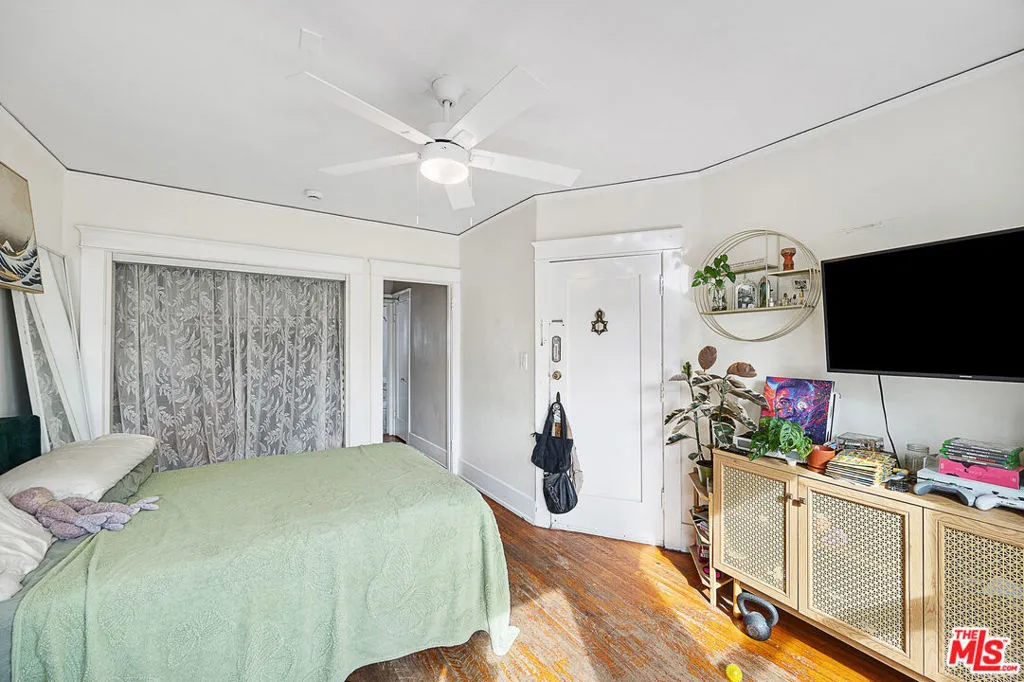 Venice, California 90291, United States, 4 Bedrooms Bedrooms, ,4 BathroomsBathrooms,Residential,Active,248564