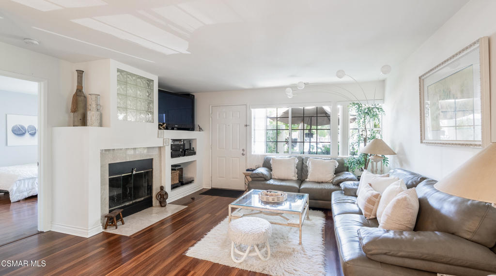 4240 Lost Hills Road 3301