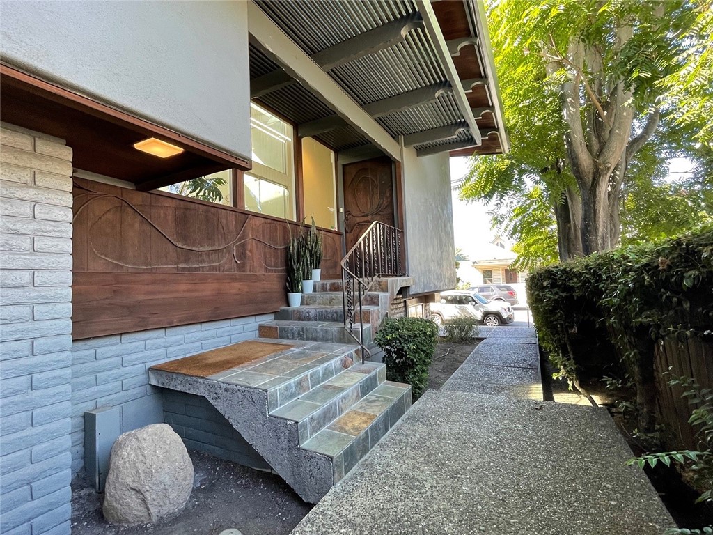 Spacious lower-level office available in a stunning mid-century freestanding office building in the heart of downtown San Luis Obispo. Very private space with transom windows. Shared conference room, restroom, potential storage, and on-site parking. All utilities (plus Wi-Fi) included.