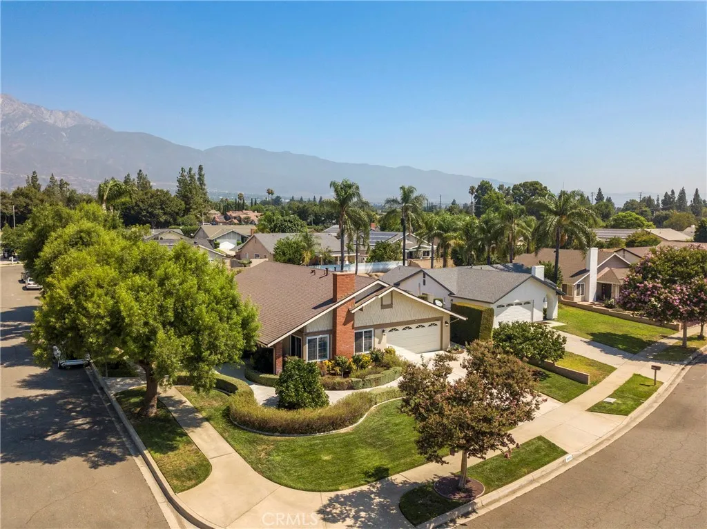 Rancho Cucamonga, California 91730, United States, 4 Bedrooms Bedrooms, ,2 BathroomsBathrooms,Residential,Pending,191932