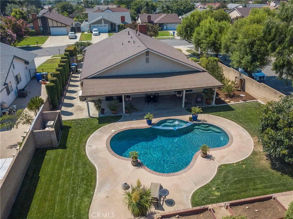 Rancho Cucamonga, California 91730, United States, 4 Bedrooms Bedrooms, ,2 BathroomsBathrooms,Residential,Pending,191932