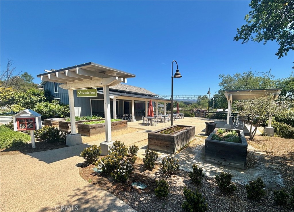 Flora - Residential