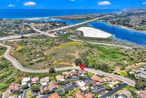 1762 Burgundy Road Encinitas CA 92024