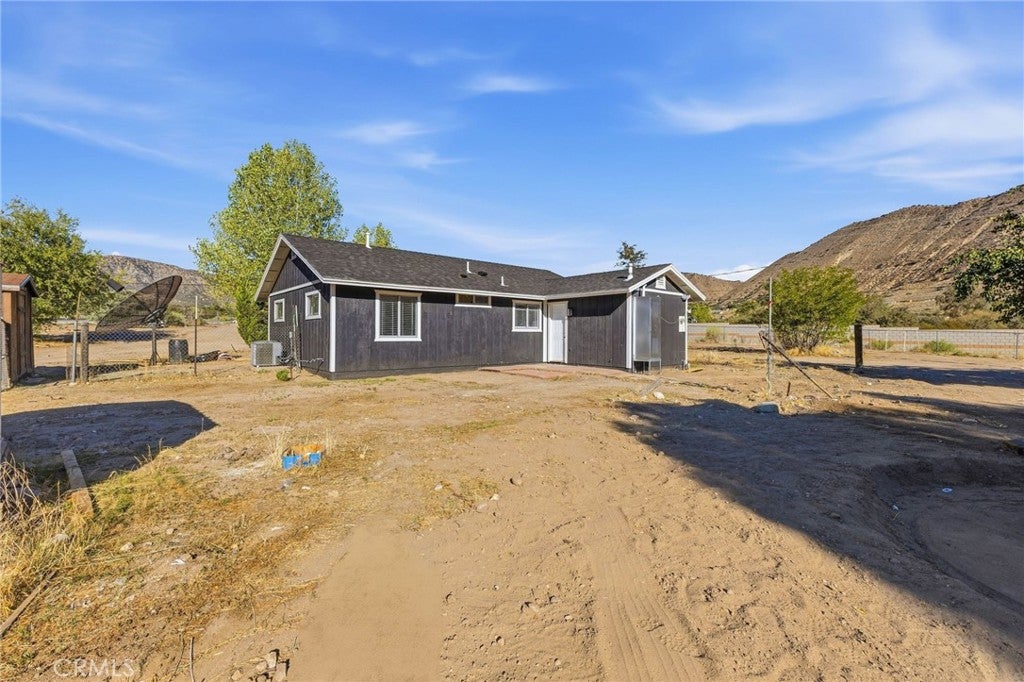 6401 US Highway 138
