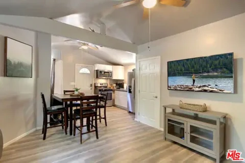MLS: 26832587