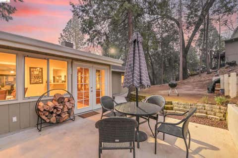 Photo of 21410 Green Meadow Lane, Sonora, CA 95370 (MLS # 41146002)