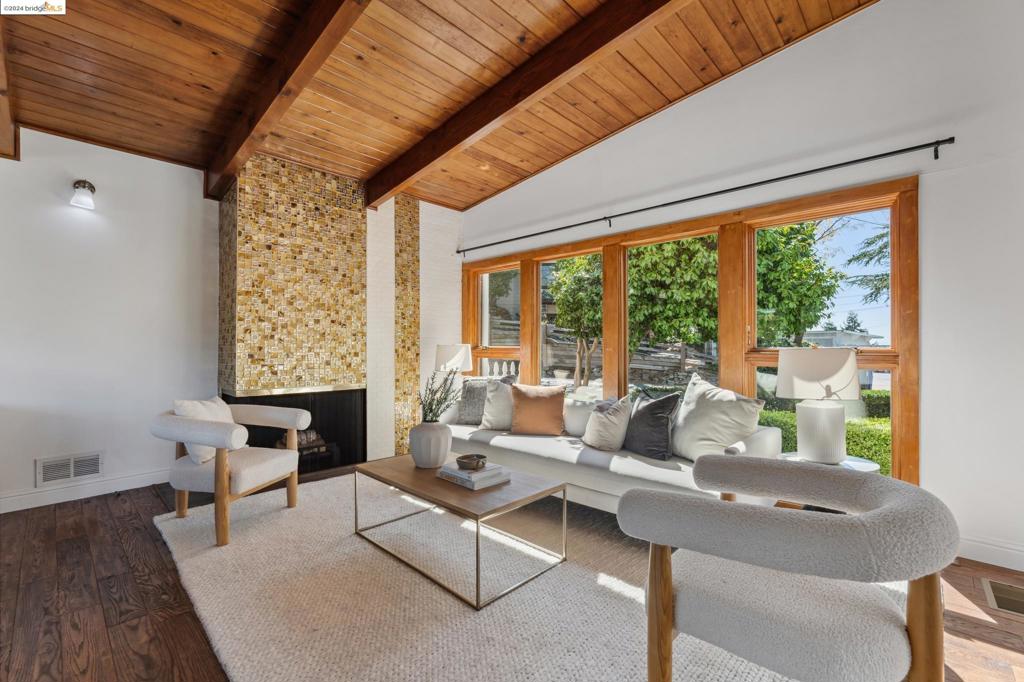 PIEDMONT - Residential