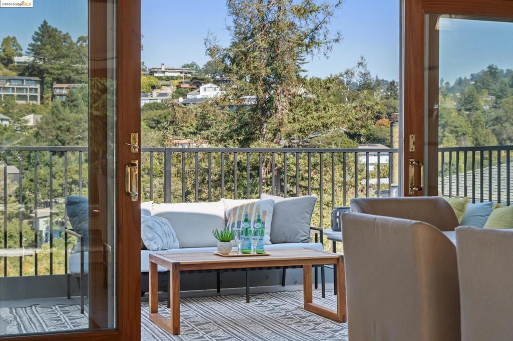 PIEDMONT - Residential