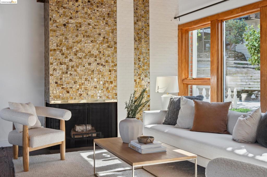 PIEDMONT - Residential