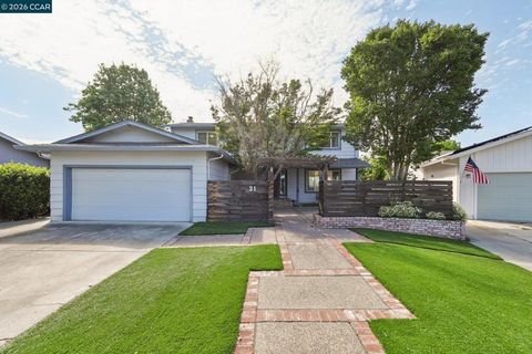 Photo of 21 Mcclarren Ct, Brentwood, CA 94513 (MLS # 41129505)