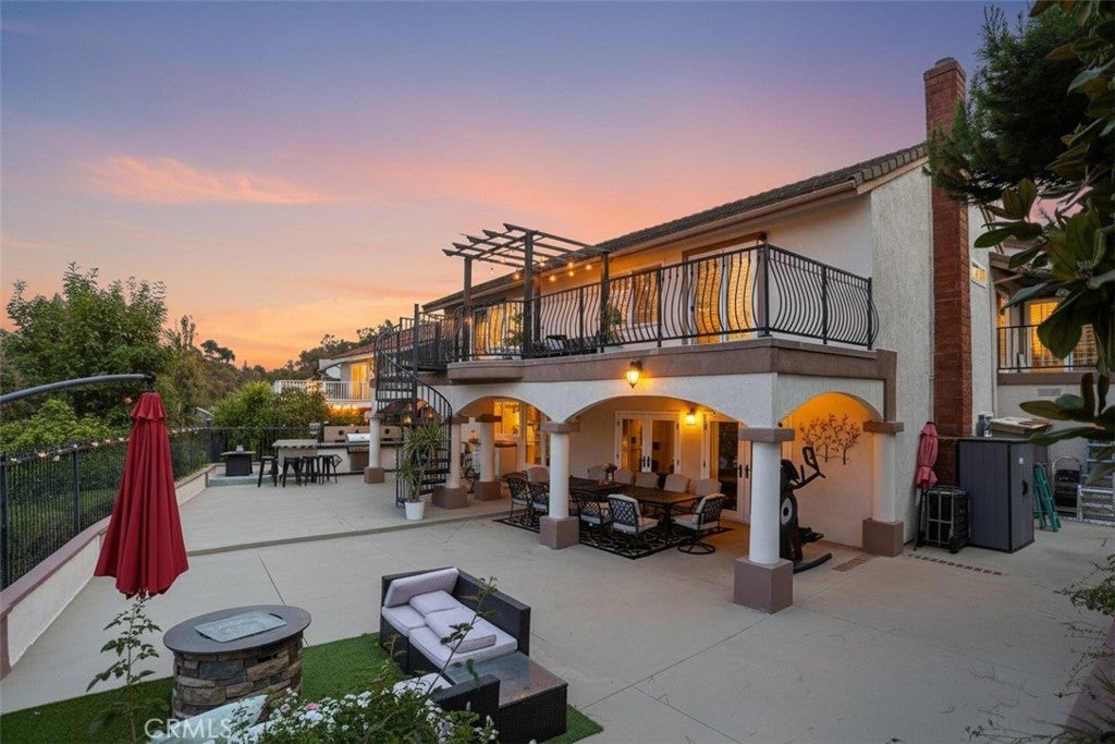 6425 E Shady Valley Lane
