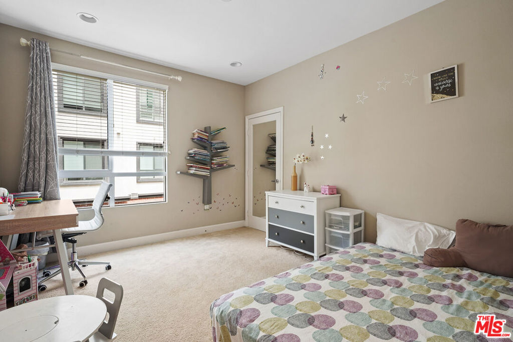 Camden - Residential Lease