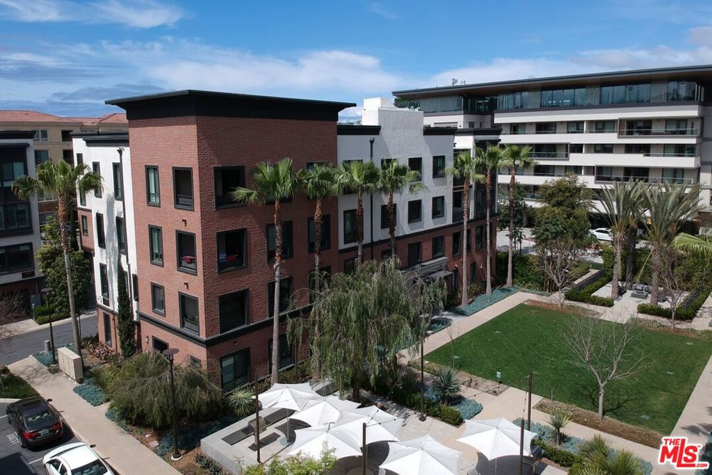 Camden - Residential Lease