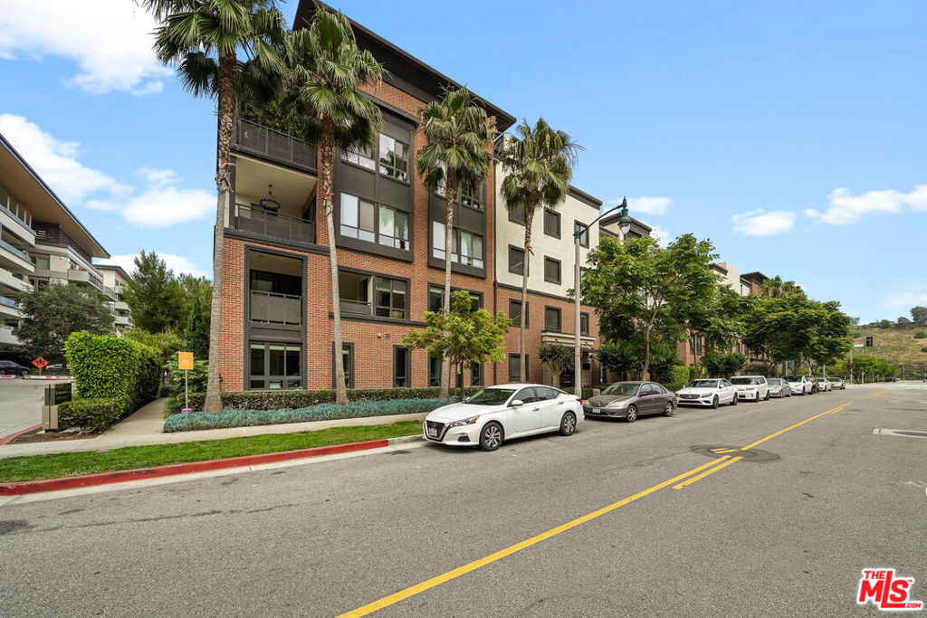 Camden - Residential Lease