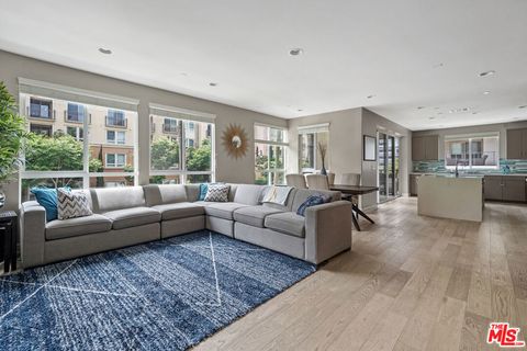 Photo of 12534 W FIELDING Circle #2, Playa Vista, CA 90094 (MLS # 25600655)